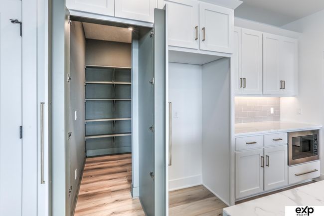 28574 Jessie Cir, House other with 3 bedrooms, 3 bathrooms and 3 parking in Valley NE | Image 8