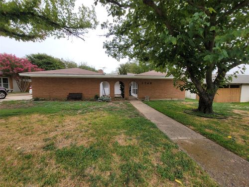 1740 Brown Trl, Hurst, TX, 76054-3706 | Card Image