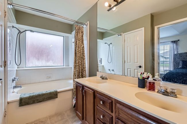1628 High Pointe Ln, House other with 3 bedrooms, 2 bathrooms and null parking in Cedar Hill TX | Image 21