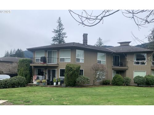 68619 E Fairway Estates Rd, Welches, OR, 97067-0075 | Card Image
