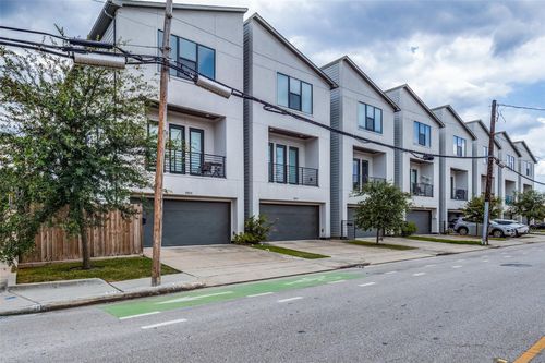 3814 Leeland St, Houston, TX, 77003-5602 | Card Image