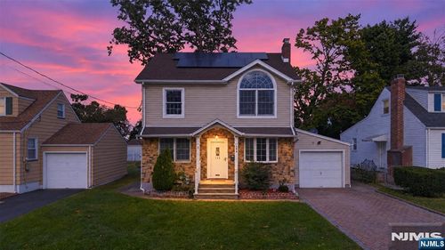 158 Barnsdale Rd, Clifton, NJ, 07013-2726 | Card Image