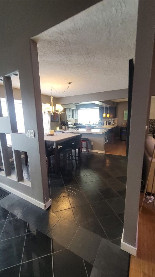 12410 Twin Creek Rd, House other with 5 bedrooms, 3 bathrooms and 6 parking in Manchaca TX | Image 5