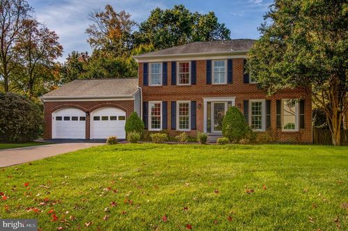 2131 Robin Way Ct, Vienna, VA, 22182-5074 | Card Image