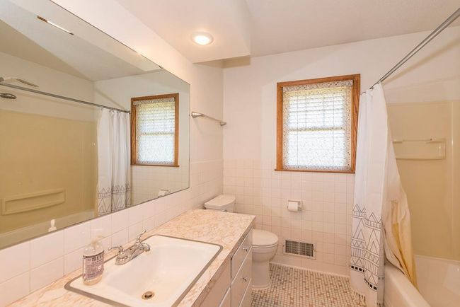 1522 2 Nd St Ne, House other with 4 bedrooms, 2 bathrooms and null parking in Staples MN | Image 8