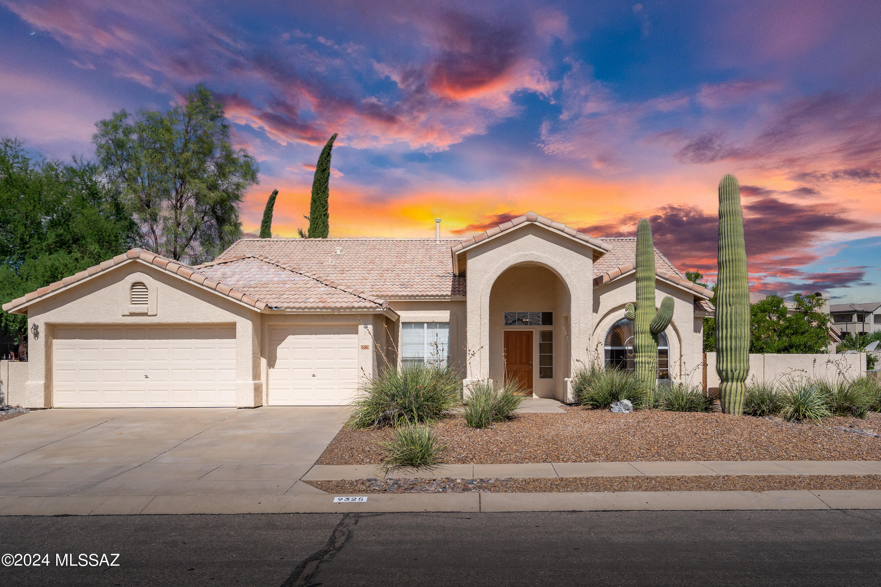 Carmel Dr, Tucson, AZ 85747