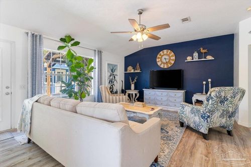 2078 Shadow Lake Dr, Gulf Breeze, FL, 32563-7610 | Card Image