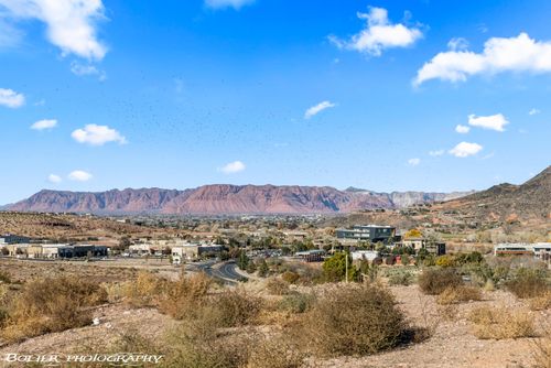 816 Obsidian Dr, St George, UT, 84770 | Card Image
