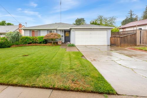 5260 K Street, Sacramento, CA, 95819 | Card Image