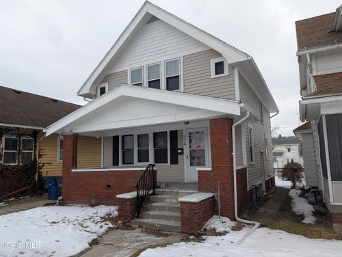 626 Geneva Ave, Toledo, OH, 43609-2948 | Card Image
