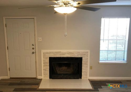 920 N 7th St, Copperas Cove, TX, 76522-1385 | Card Image