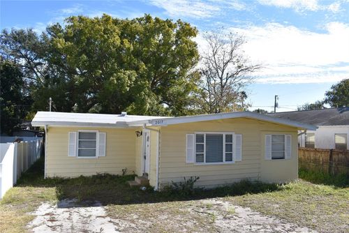 2017 N Betty Ln, CLEARWATER, FL, 33755-1107 | Card Image