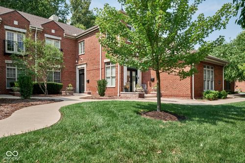 d-6470 Meridian Pkwy, Indianapolis, IN, 46220-1082 | Card Image