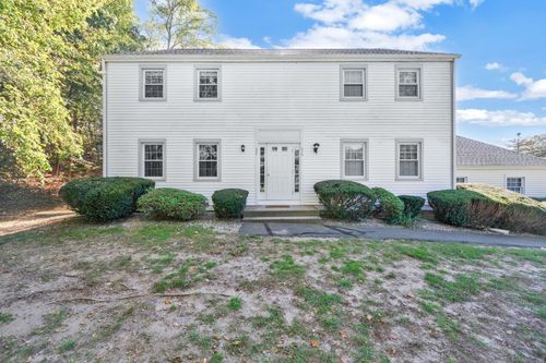 519-519 Dowd Ave, Canton, CT, 06019-2441 | Card Image