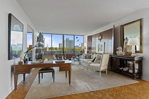 apt-14a-2575 Peachtree Rd Ne, Atlanta, GA, 30305-3662 | Card Image