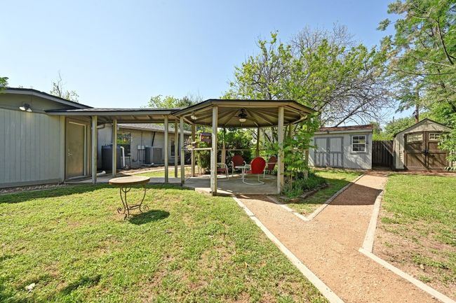4607 S Forest Dr, House other with 4 bedrooms, 2 bathrooms and 2 parking in Austin TX | Image 17