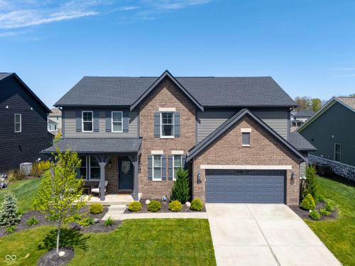 132 Oakhurst Way, Westfield, IN, 46074-4371 | Card Image