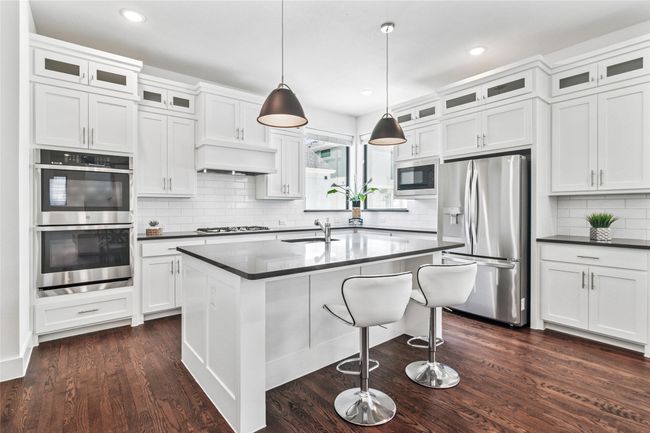 510 Winners Cir, House other with 3 bedrooms, 4 bathrooms and null parking in Rowlett TX | Image 10