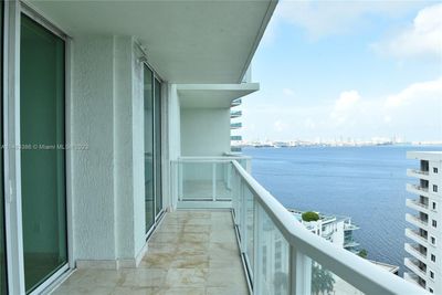 1703 - 218 Se 14th St, Condo with 2 bedrooms, 2 bathrooms and null parking in Miami FL | Image 2