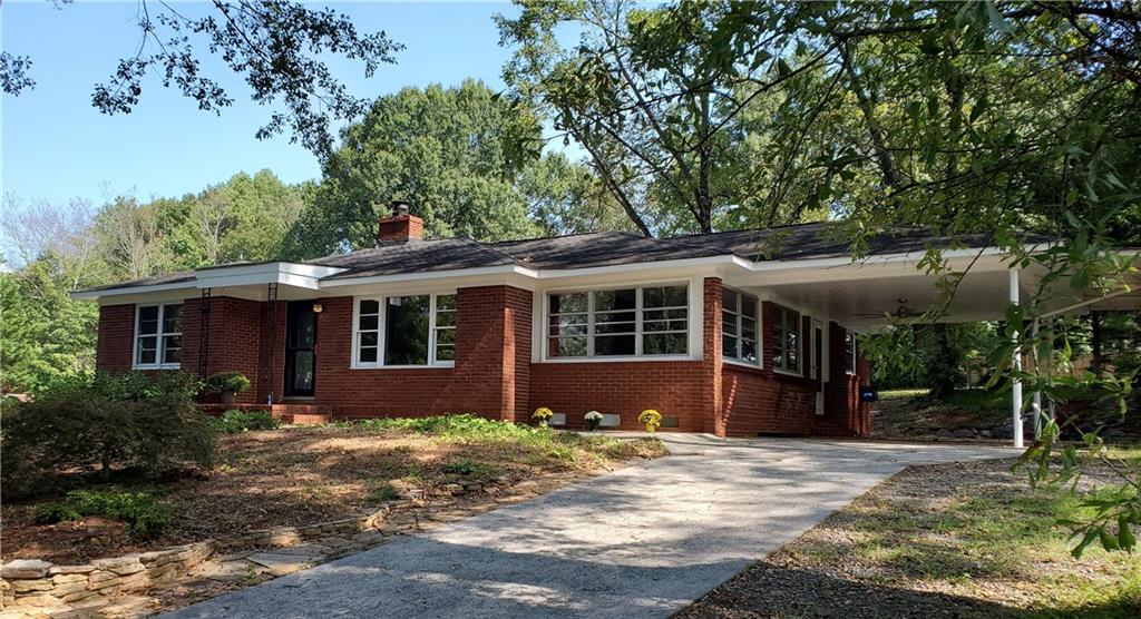 Mitchell Dr, Marietta, GA 30066