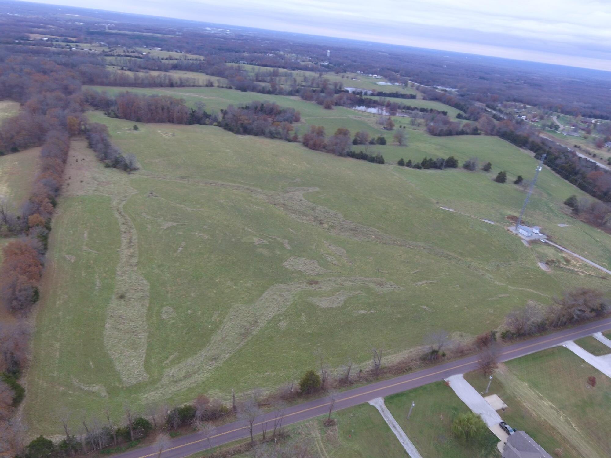 Land in HALLSVILLE 4