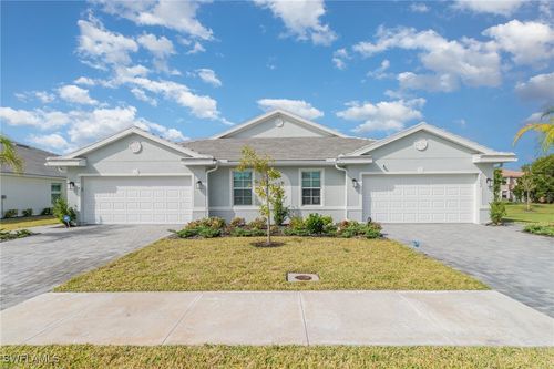 21862 Milan Villas Ln, ESTERO, FL, 33928-4088 | Card Image
