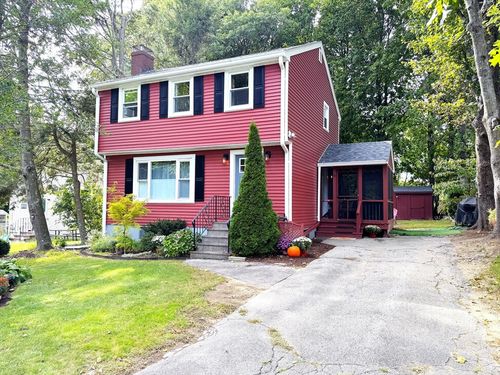 11 Springwood Ave, Stoughton, MA, 02072-2123 | Card Image