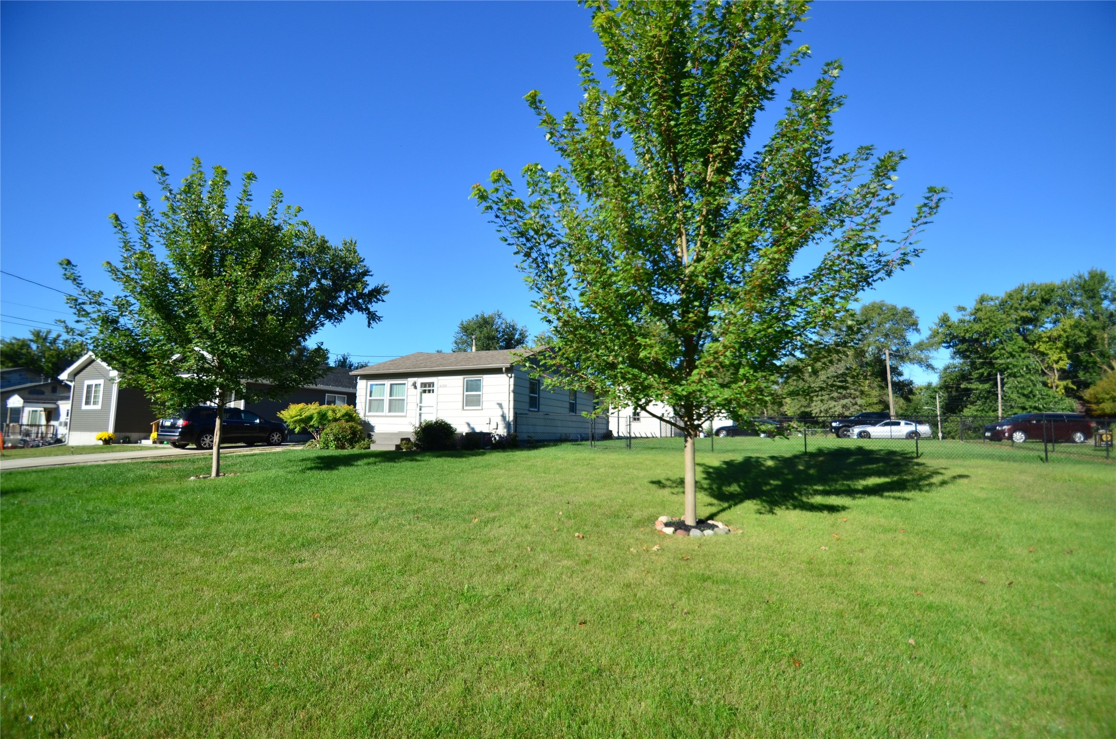 17th St, Des Moines, IA 50320