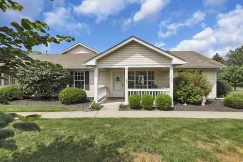 1352 Hillview Cir W, Newark, OH, 43055-7126 | Card Image