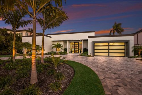 635 Mourning Dove Dr, SARASOTA, FL, 34236-1903 | Card Image