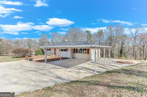 150 Clarks Bridge Rd, GAinesville, GA, 30501-1458 | Card Image