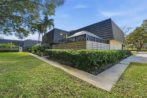 1601 16th Ter, Palm Beach Gardens, FL, 33418-3614 | Card Image