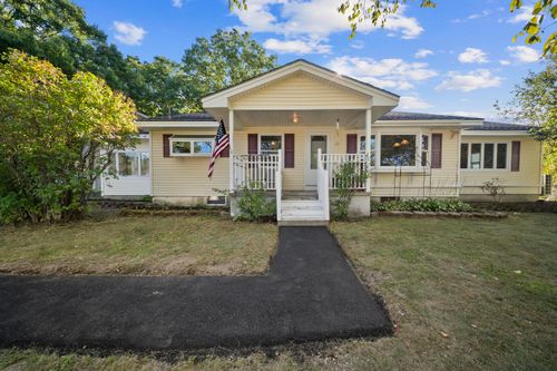 29 Thompson Road, Veazie, ME, 04401 | Card Image