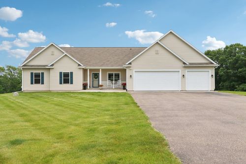 S4303 Excelsior Dr, Rock Springs, WI, 53961-9781 | Card Image