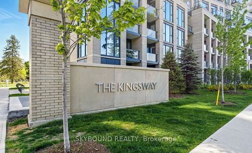 unit-320-293 The Kingsway N/A, Etobicoke, ON, M9A3A9 | Card Image