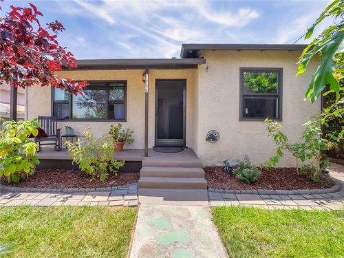 1004 Dexter St, Highland Park, CA, 90042-2248 | Card Image