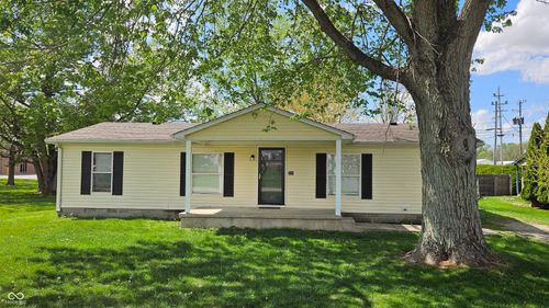 315 1st Street, Shirley, IN, 47384 | Card Image