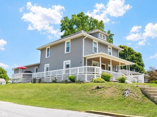 77 S 13th Ave, Beech Grove, IN, 46107-1746 | Card Image