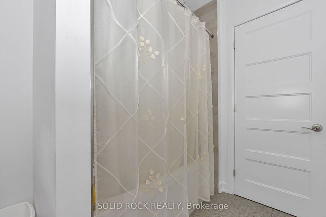 1229 Erindale Dr, House other with 4 bedrooms, 2 bathrooms and 3 parking in Ottawa ON | Image 20