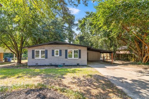 4805 Ellsworth Dr, Fayetteville, NC, 28304-1801 | Card Image
