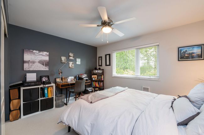 1452 Stevens St, Townhouse with 3 bedrooms, 3 bathrooms and 5 parking in White Rock BC | Image 27