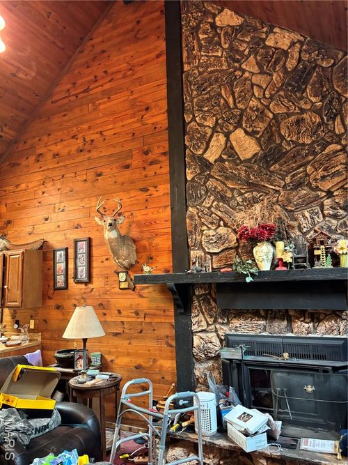 9740 Ridgecrest Dr, Hillsboro, MO, 63050-3312 | Card Image