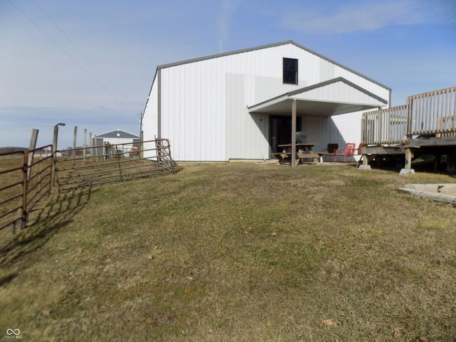 3060 N Alaska Rd, House other with 2 bedrooms, 2 bathrooms and null parking in Cloverdale IN | Image 25