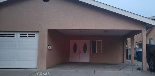4786 Topanga Canyon Blvd, Woodland Hills, CA, 91364-4222 | Card Image