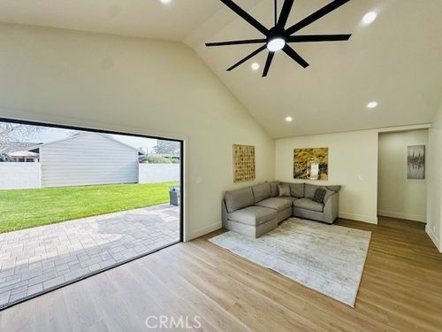 1936 Roxanne Ave, Long Beach, CA, 90815-3608 | Card Image