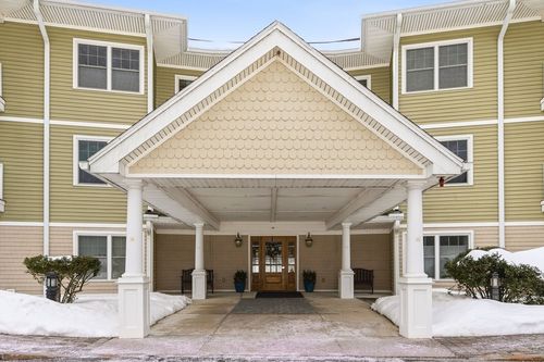 unit-109-490 Main St, Northborough, MA, 01532-3606 | Card Image