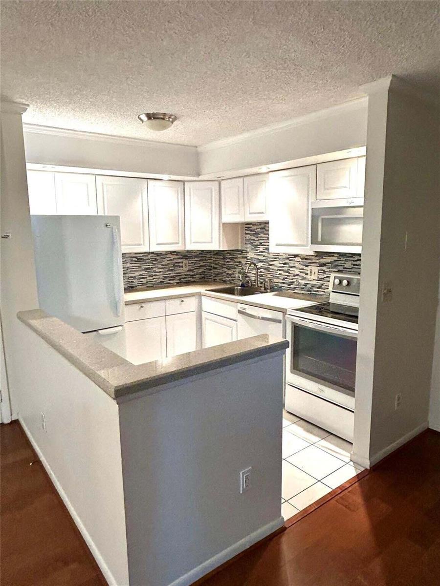 Residential Lease in Tamarac 3