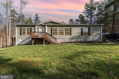 14569 Dyke Rd, STANARDSVILLE, VA, 22973-3212 | Card Image