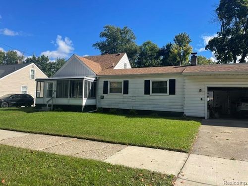 20540 Five Points St, Detroit, MI, 48240-1054 | Card Image