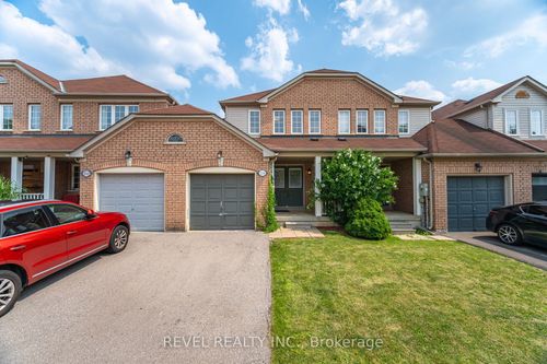 228 Hampshire Way, Milton, ON, L9T6B9 | Card Image